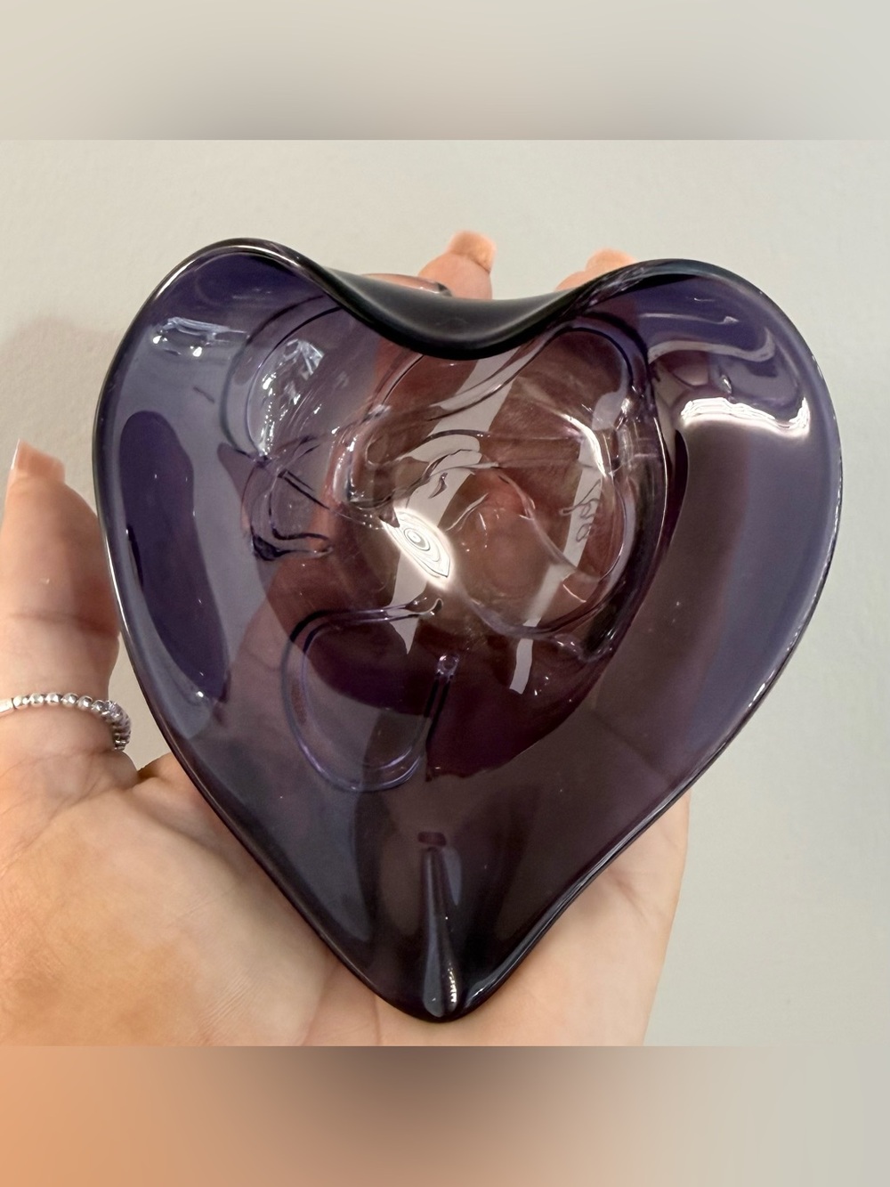 SIGNED Heart Shape Purple Amethyst Art Glass Trinket Jewelry Bowl Dish